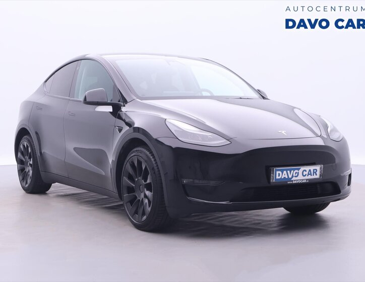 Tesla Model Y SUV / Terénní 0,0 378 kw