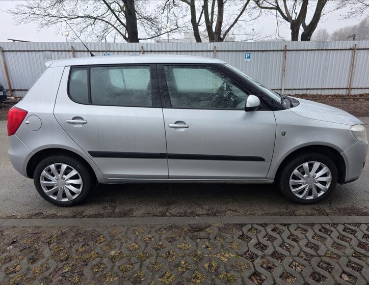 Škoda Fabia Hatchback 1,2 l 44 kw