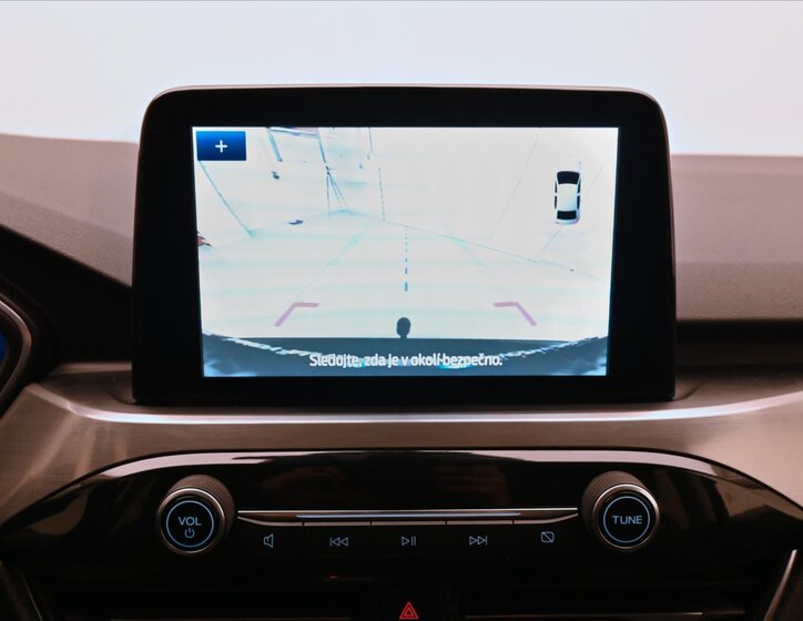 Ford Kuga SUV / Terénní 2,0 l 140 kw