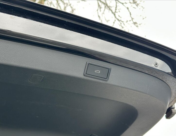 Škoda Karoq SUV / Terénní 2,0 l 140 kw