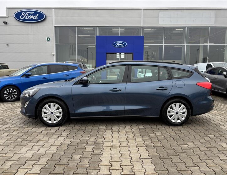 Ford Focus Kombi 999,0 92 kw