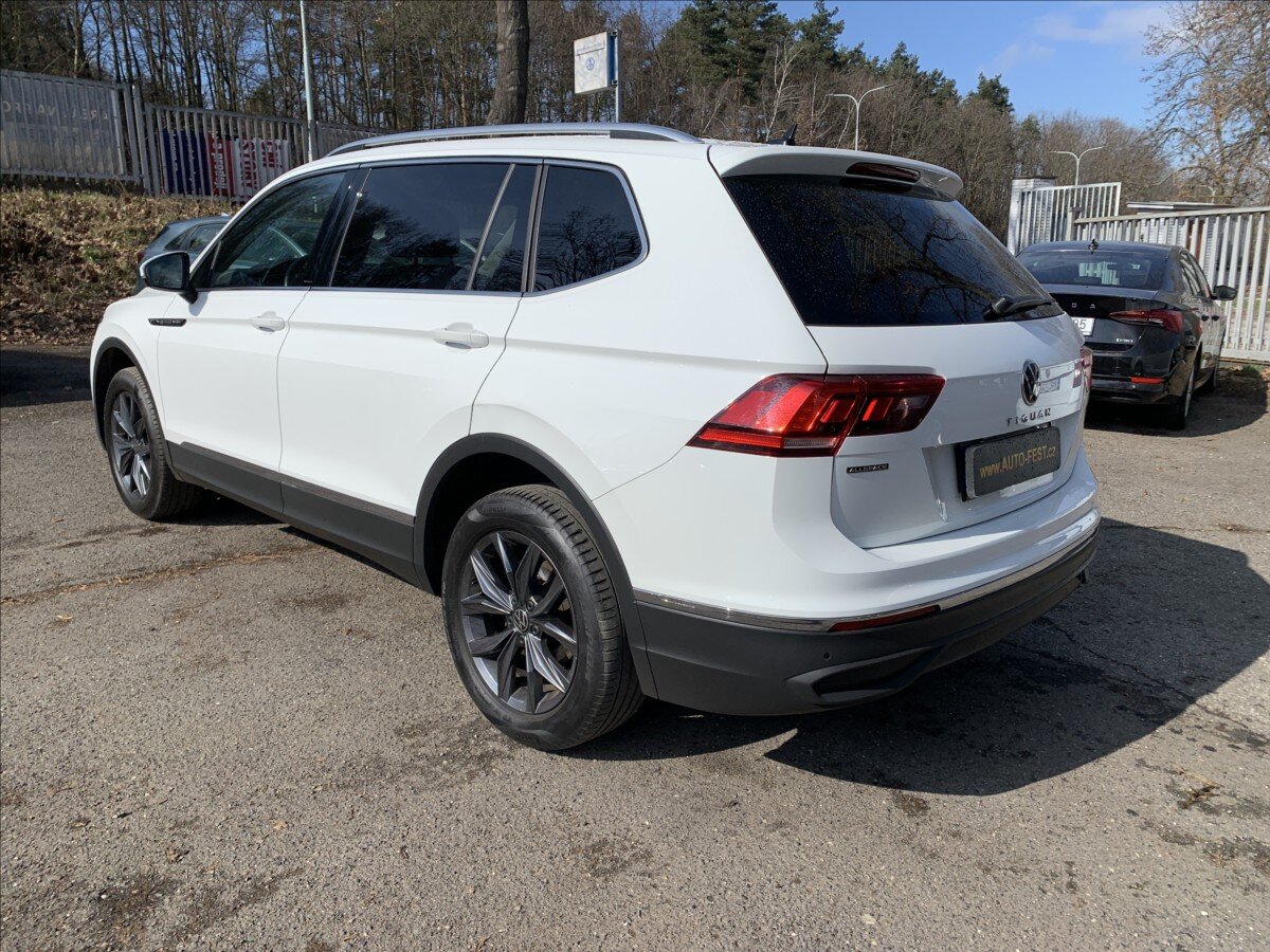 Volkswagen Tiguan Allspace SUV / Terénní 2,0 l 110 kw