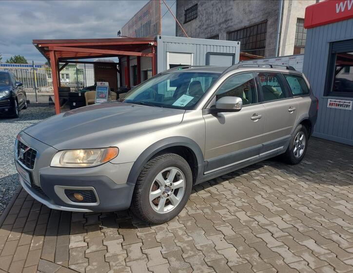 Volvo XC70 6