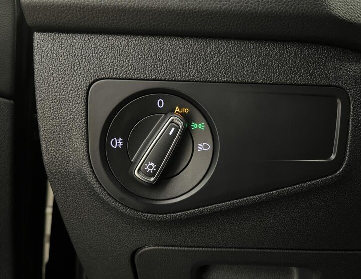 Volkswagen Tiguan SUV 1,5 l 110 kw