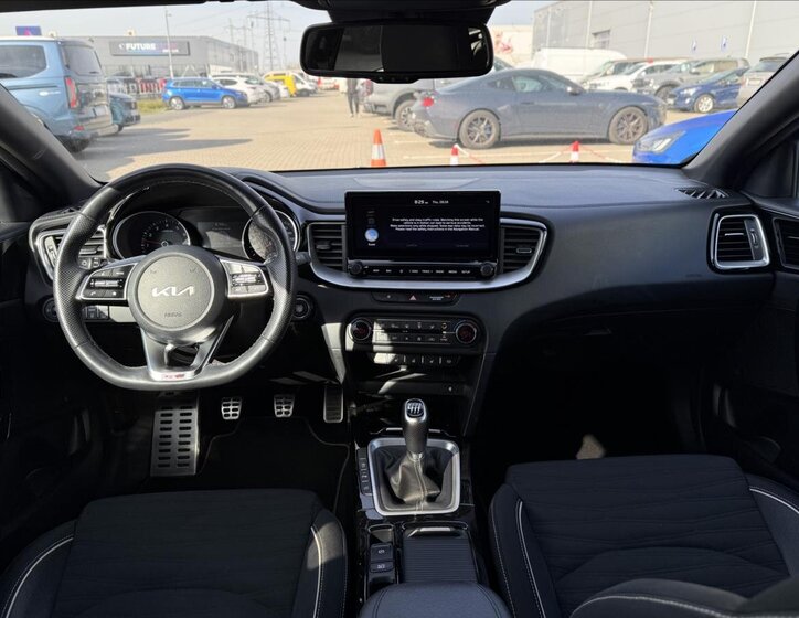 KIA ProCeed Hatchback 1,5 l 117 kw