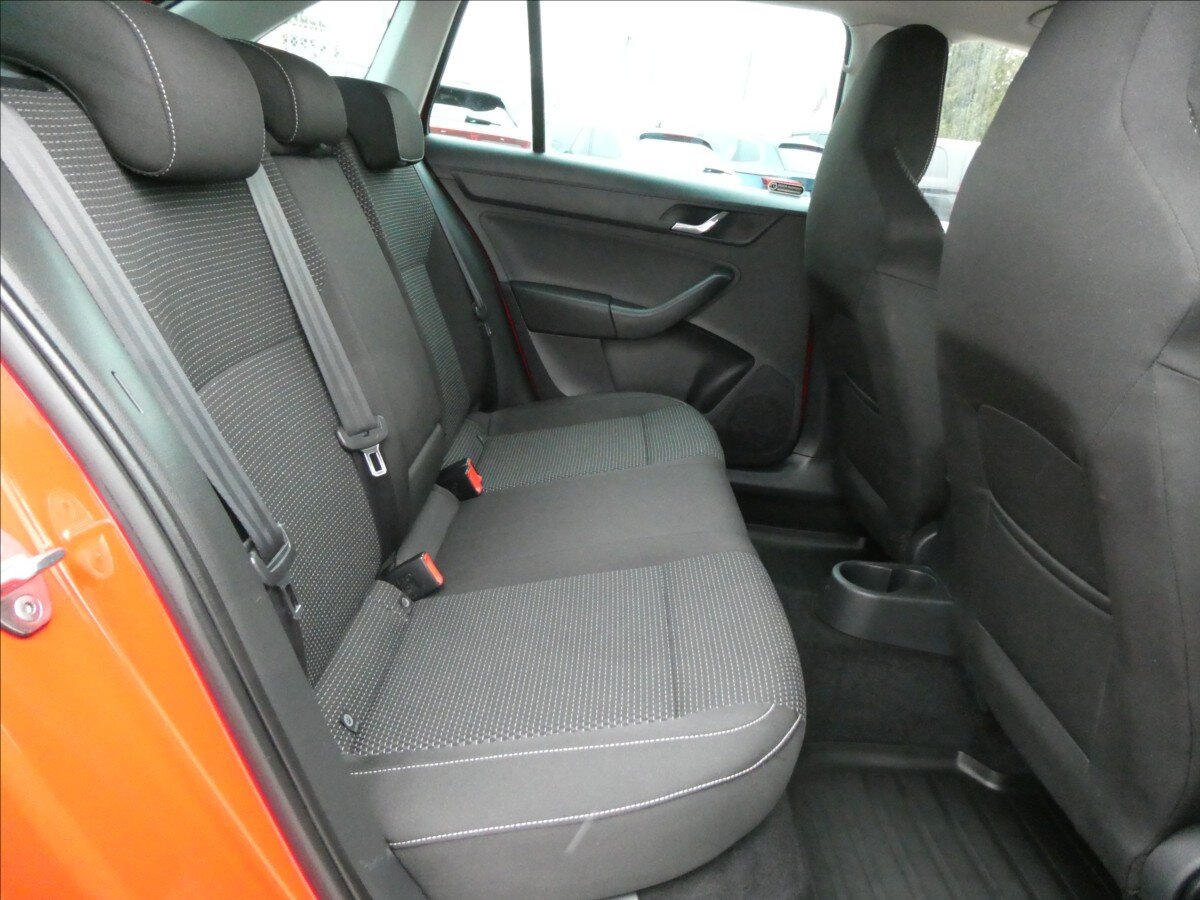 Škoda Rapid Hatchback 1,2 l 77 kw