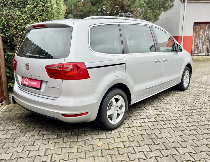 Seat Alhambra 5