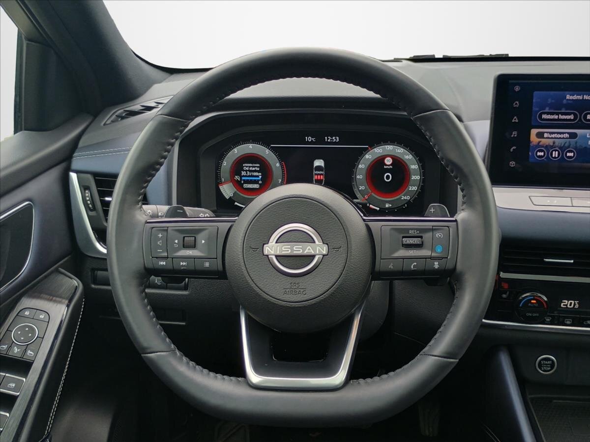 Nissan Qashqai SUV / Terénní 1,3 l 116 kw