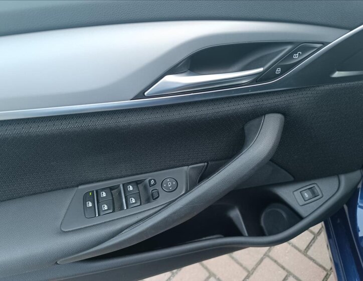 BMW Řada 5 Kombi 2,0 l 140 kw