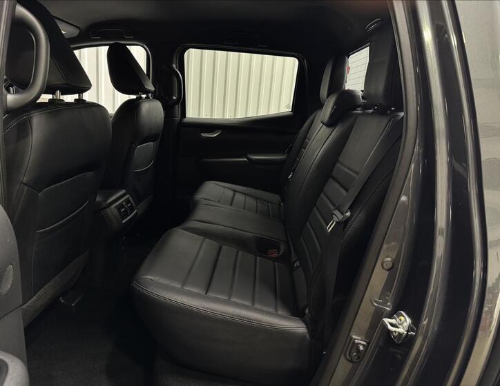 Mercedes-Benz Třídy X 29