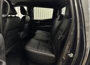 Mercedes-Benz Třídy X 29