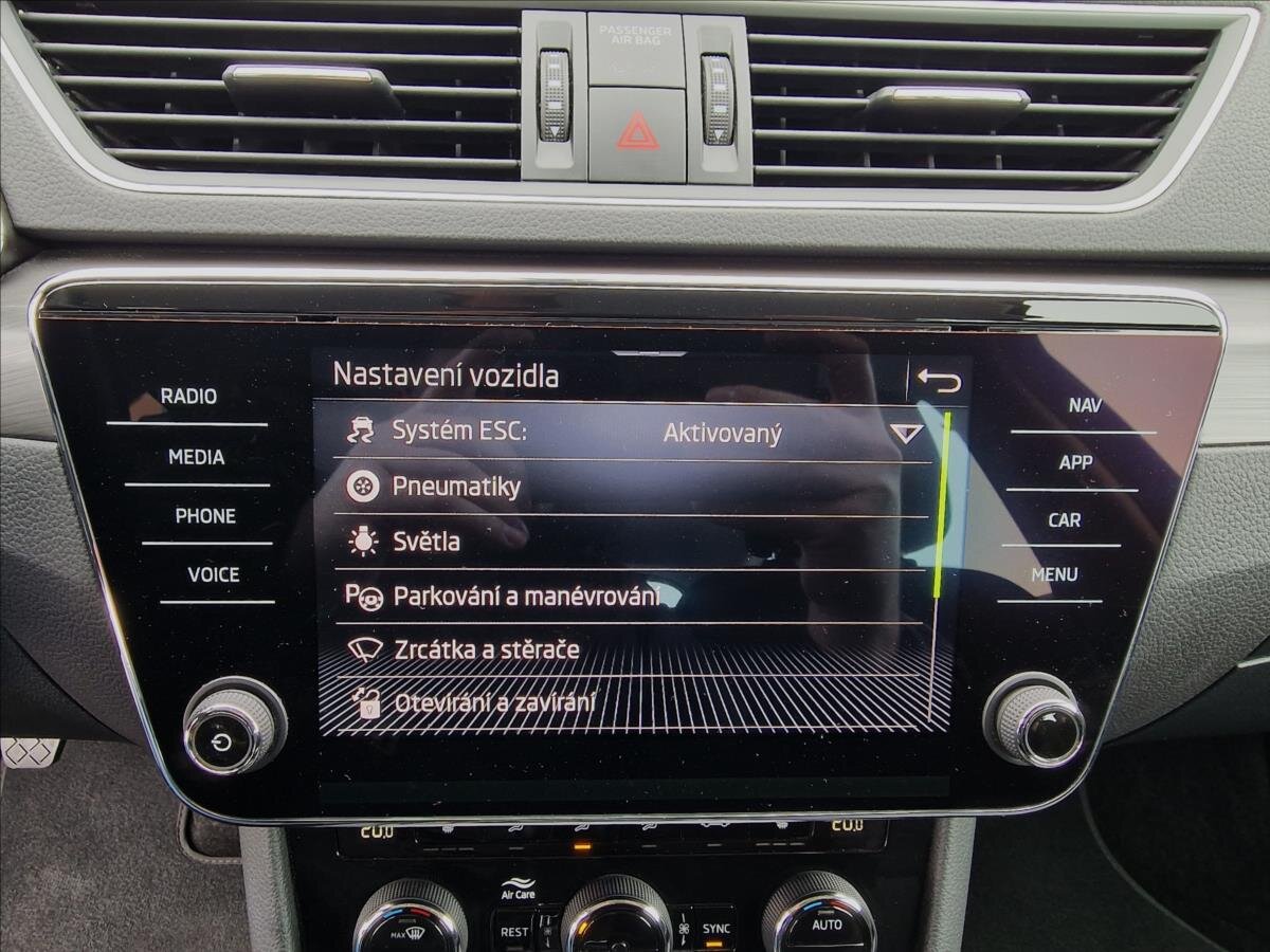 Škoda Superb Kombi 1,5 l 110 kw