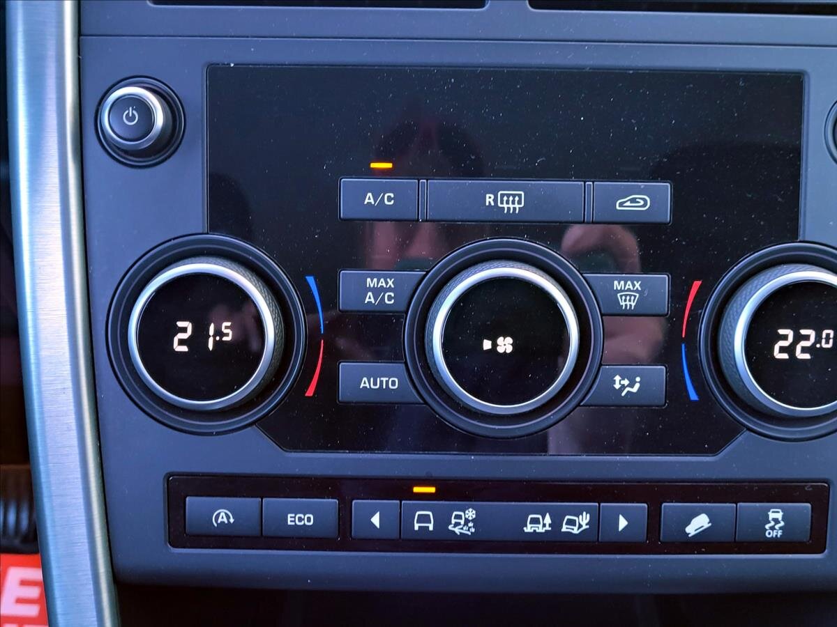 Land Rover Discovery Sport SUV / Terénní 2,0 l 110 kw