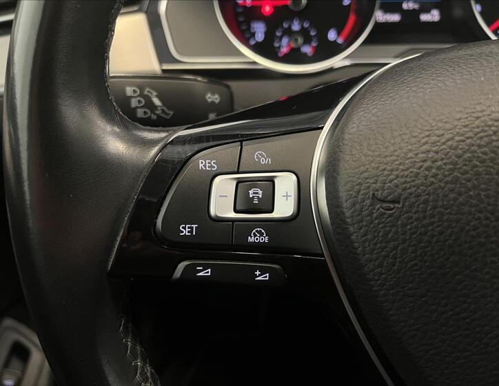 Volkswagen Passat 19