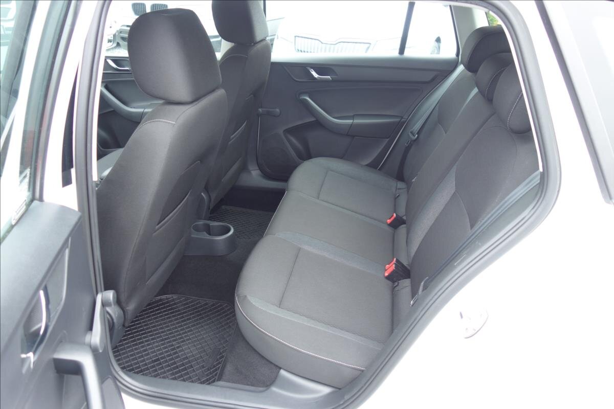 Škoda Rapid Hatchback 1,4 l 66 kw