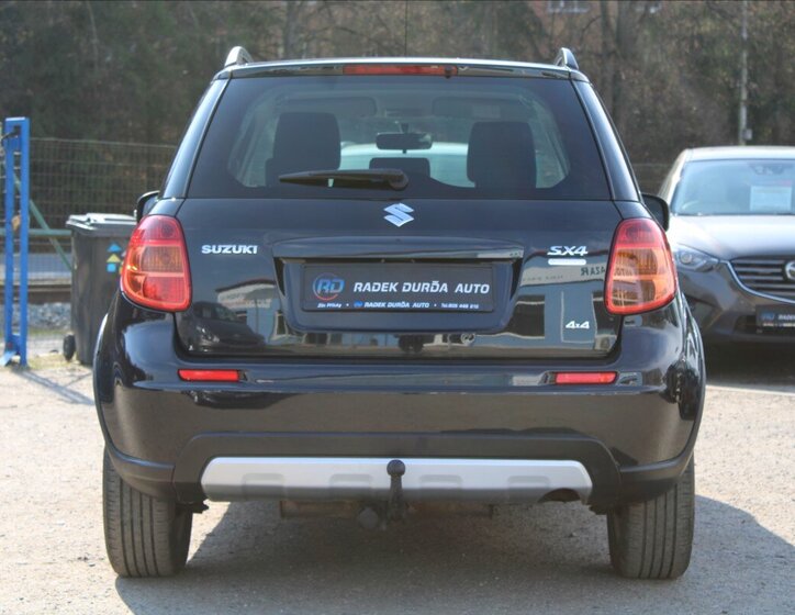 Suzuki SX4 Hatchback 1,6 l 88 kw