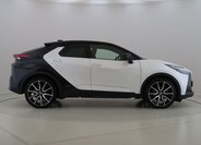 Toyota C-HR SUV 2,0 l 112 kw