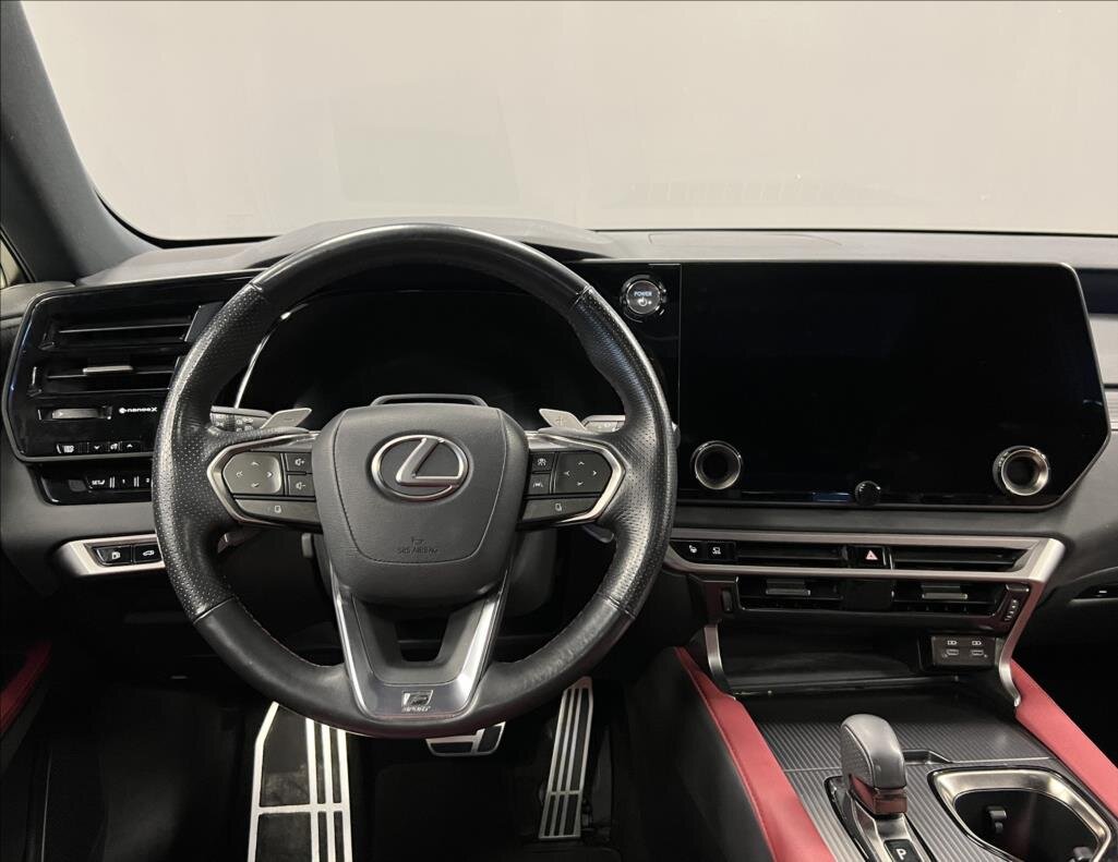 Lexus RX 500h SUV 2,4 l 273 kw