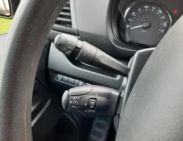 Peugeot Expert 15