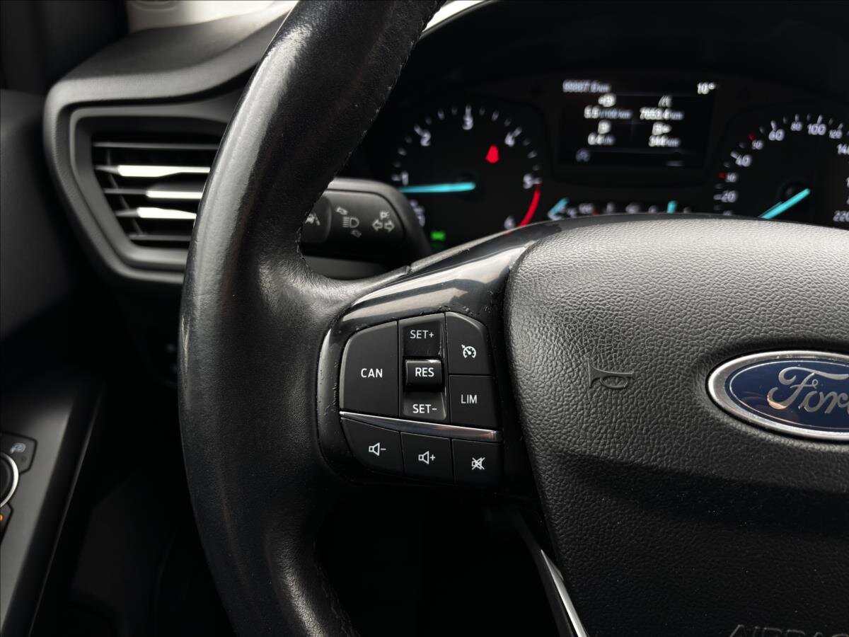 Ford Focus Kombi 1,5 l 88 kw