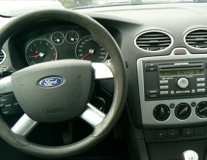Ford Focus Kombi 1,8 l 92 kw