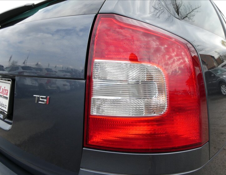 Škoda Octavia Kombi 1,8 l 118 kw