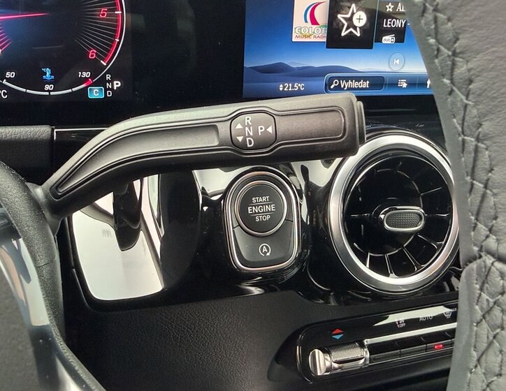 Mercedes-Benz GLA SUV / Terénní 2,0 l 85 kw