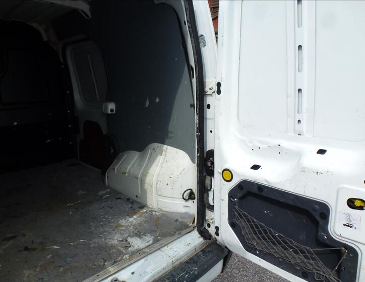 Ford Transit Connect 21