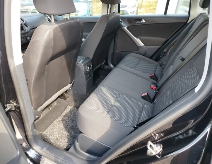 Volkswagen Tiguan 20