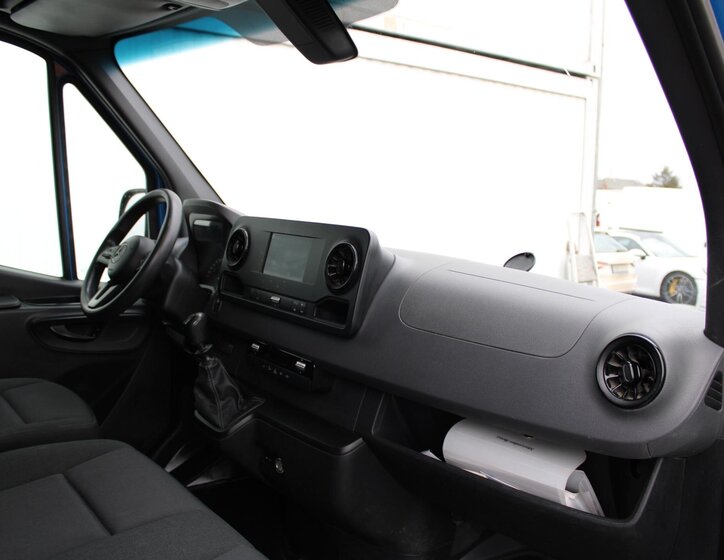 Mercedes-Benz Sprinter Užitková 2,1 l 120 kw