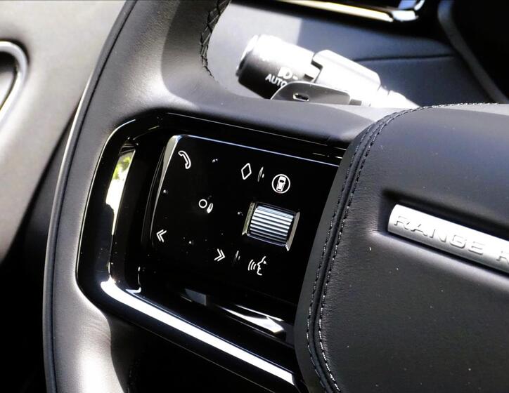 Land Rover Range Rover Velar 16