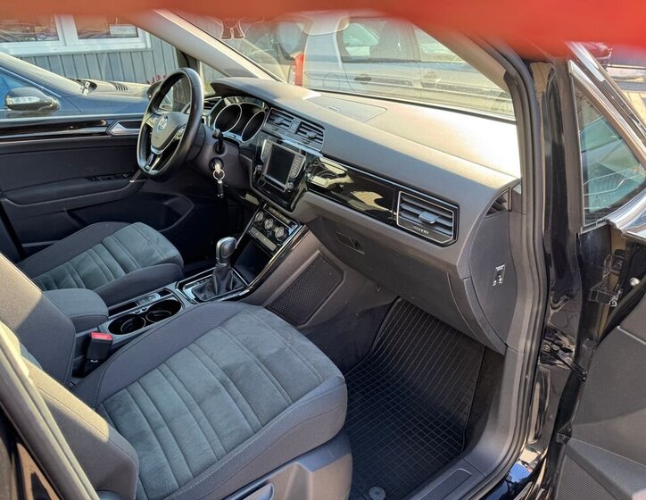 Volkswagen Touran MPV 2,0 l 140 kw