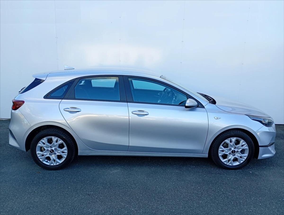 KIA Ceed Hatchback 998,0 73 kw