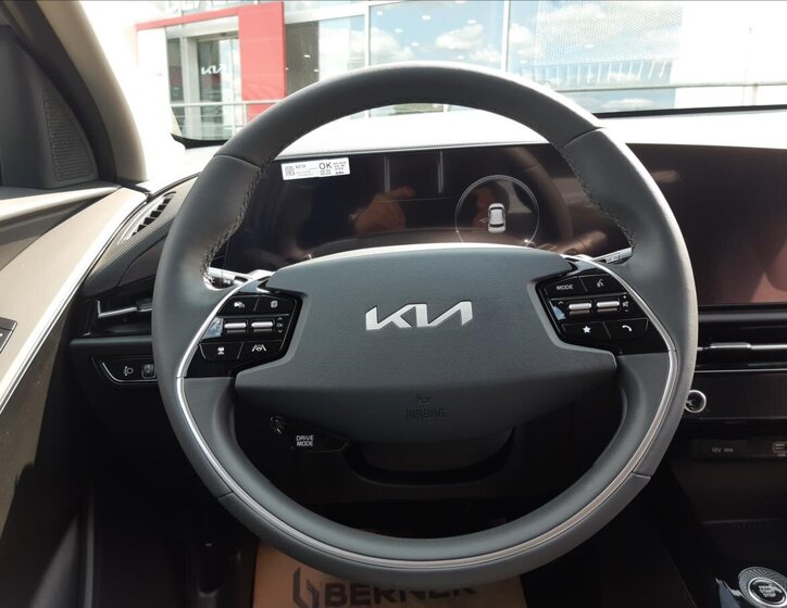 KIA Niro CUV 1,6 l 95 kw