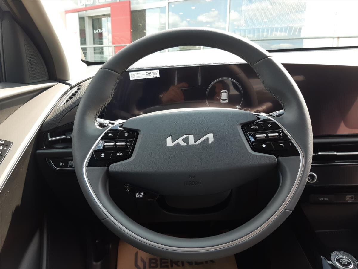 KIA Niro CUV 1,6 l 95 kw