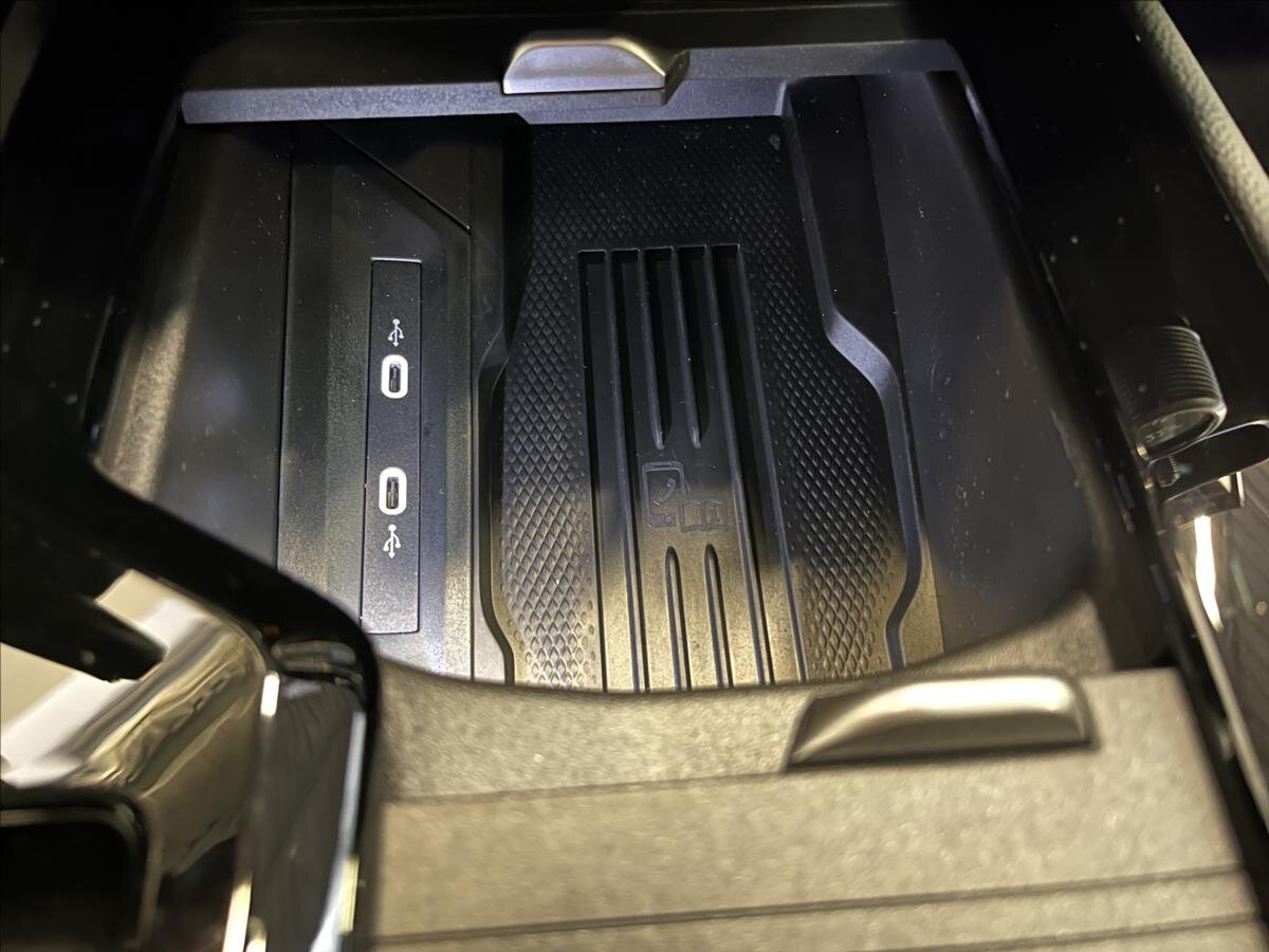 Škoda Superb Kombi 2,0 l 110 kw