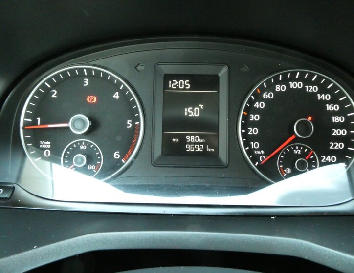 Volkswagen Caddy Skříň 2,0 l 75 kw