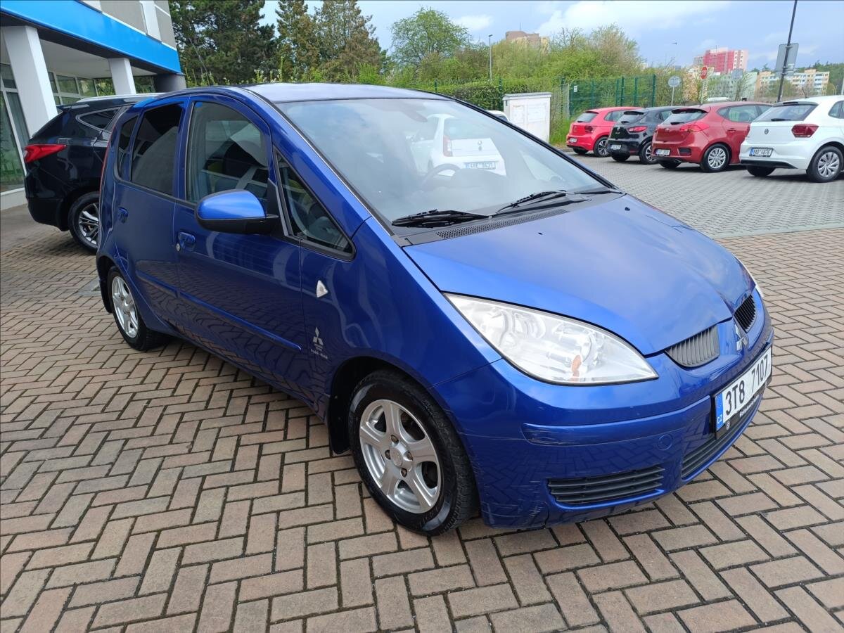 Mitsubishi Colt Hatchback 1,3 l 70 kw