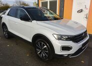 Volkswagen T-Roc 3