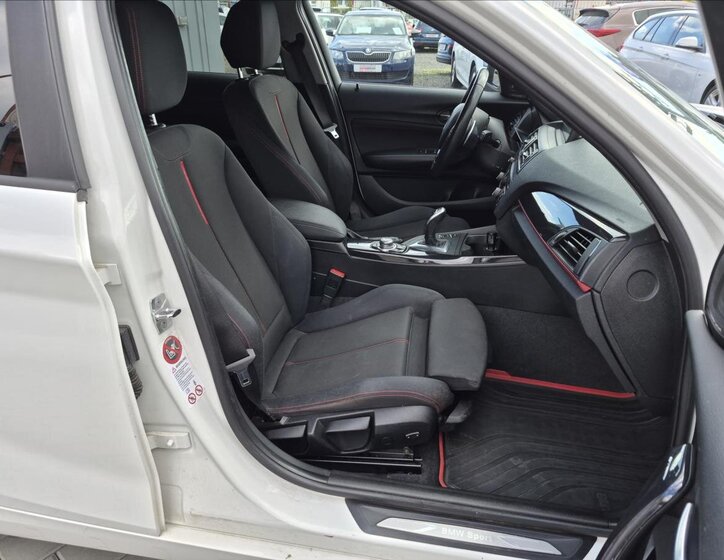 BMW Řada 1 Hatchback 2,0 l 135 kw