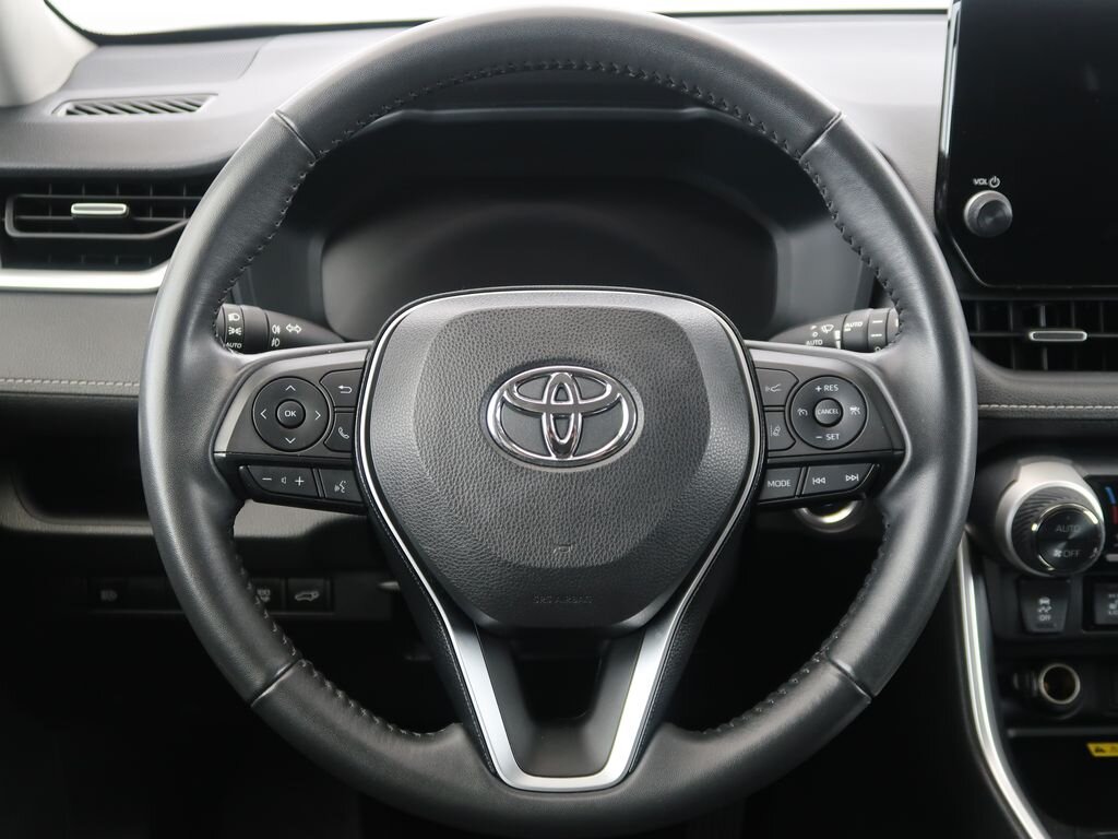 Toyota RAV4 SUV / Terénní 2,5 l 131 kw