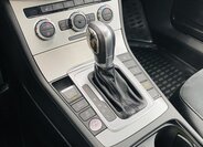 Volkswagen Passat Sedan / Limuzína 2,0 l 130 kw