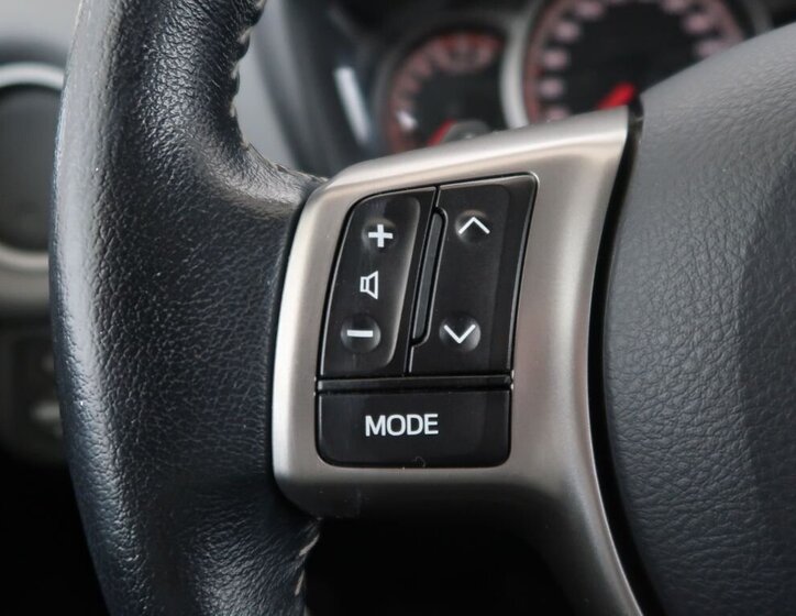 Toyota Yaris Hatchback 1,3 l 73 kw