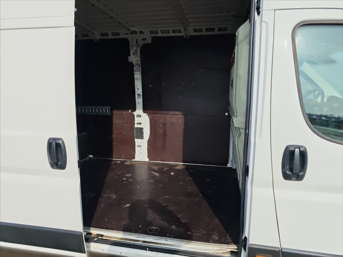 Peugeot Boxer Ostatní 2,2 l 103 kw