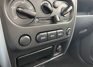Suzuki Jimny SUV / Terénní 1,5 l 63 kw
