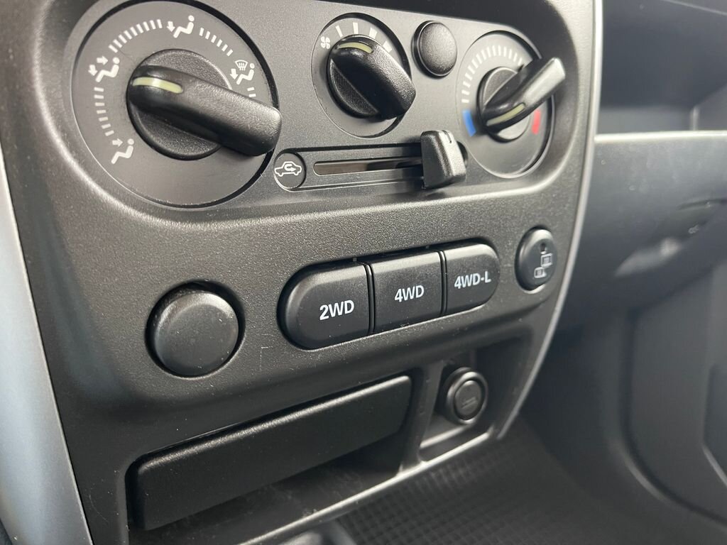 Suzuki Jimny SUV / Terénní 1,5 l 63 kw