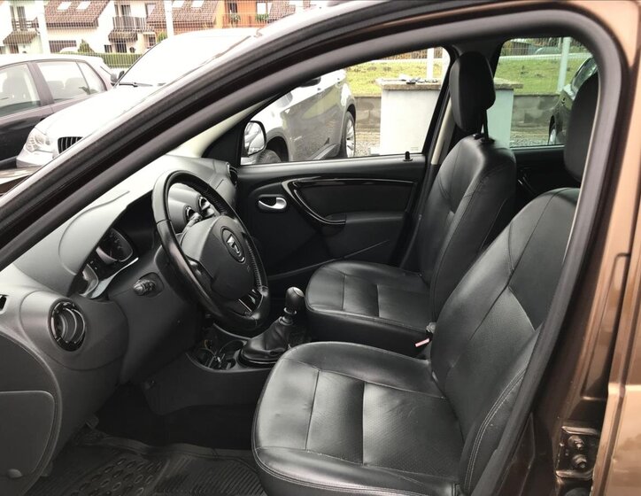 Dacia Duster Kombi 1,5 l 79 kw