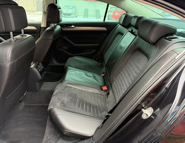 Volkswagen Passat Sedan 2,0 l 110 kw