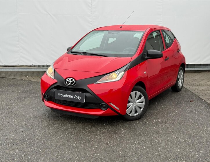 Toyota Aygo Hatchback 998,0 51 kw