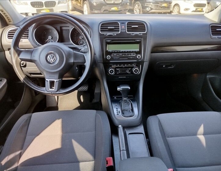 Volkswagen Golf Kombi 2,0 l 103 kw